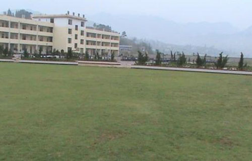 赫章县英才中学
