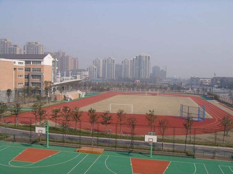 福泉市仙桥乡初级民族中学