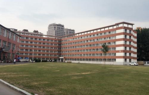 合川市渭沱镇初级中学校