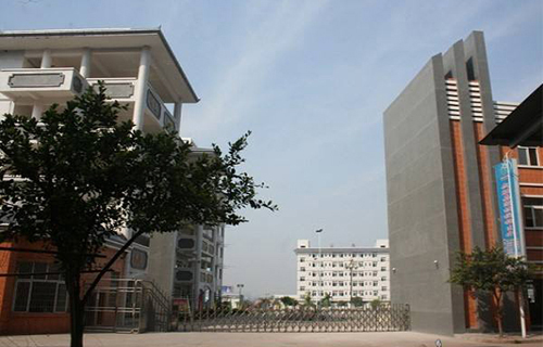 中八子弟学校