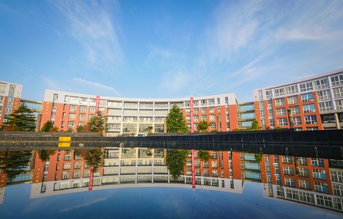 南通理工学院继续教育学院