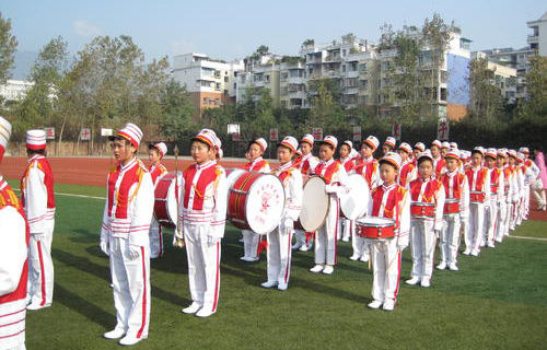 重庆市垫江县生辉学校