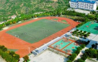 泸州市龙马潭区第三中学