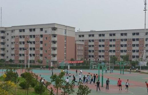 资中县发轮镇职业中学