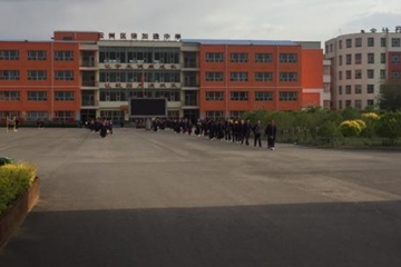大同县倍加造镇倍加造中学